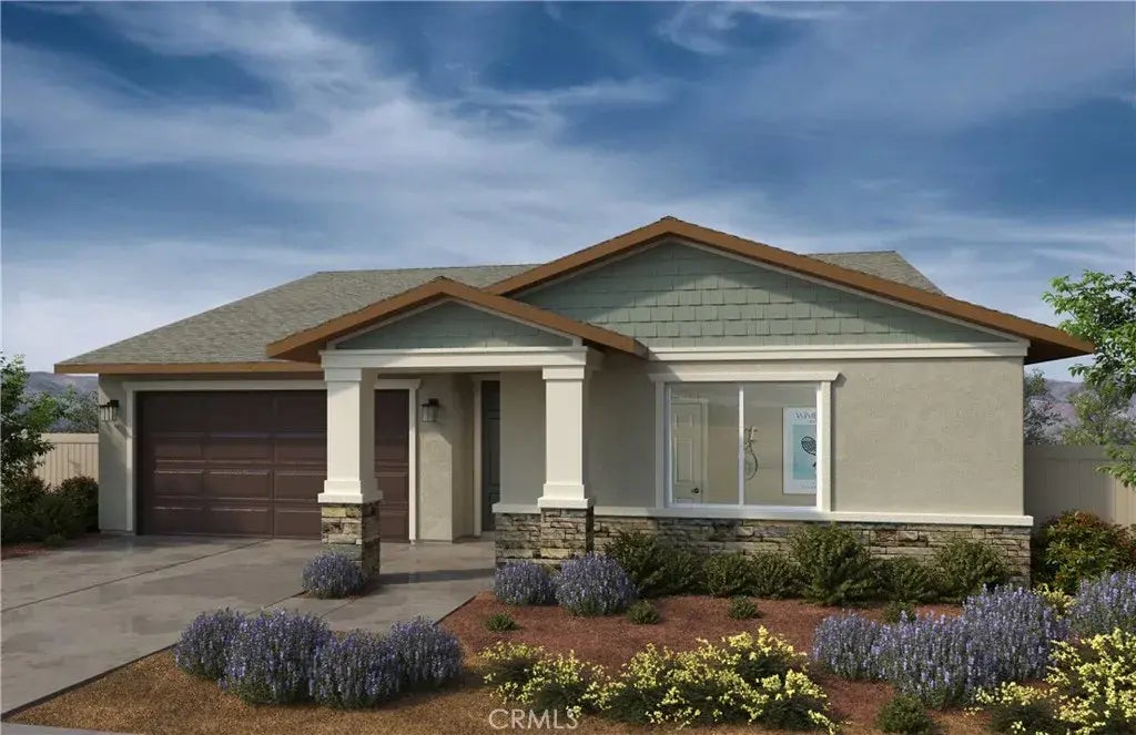 3265 Emerald Lane, Lancaster