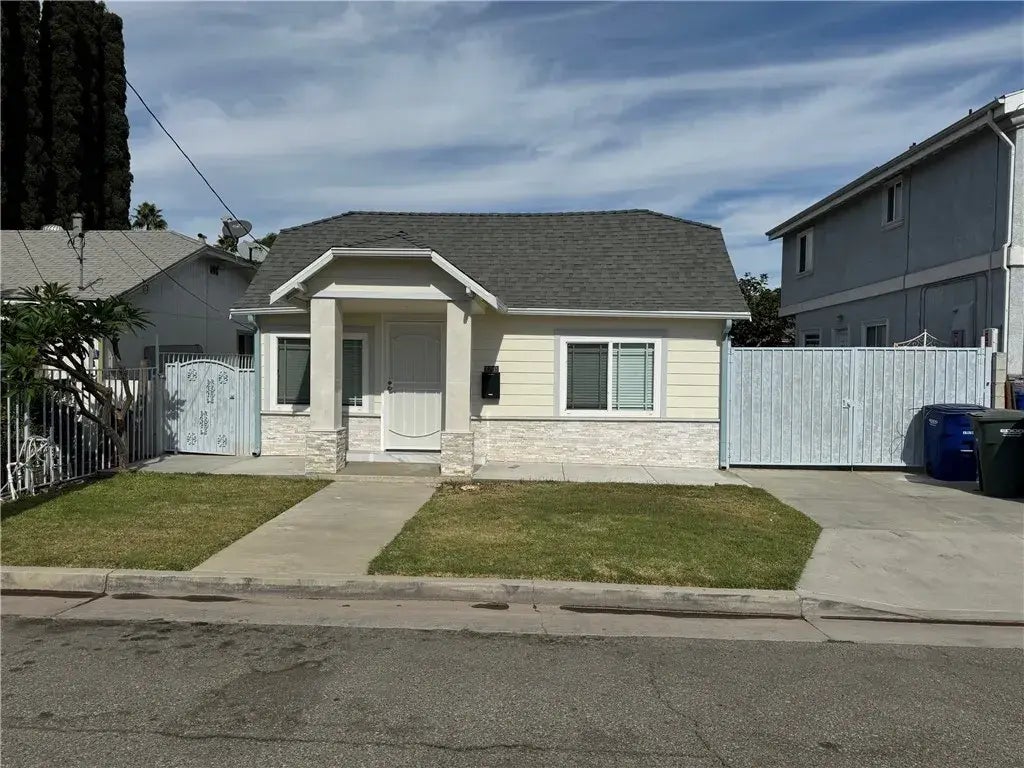 7781 11th Street, Buena Park