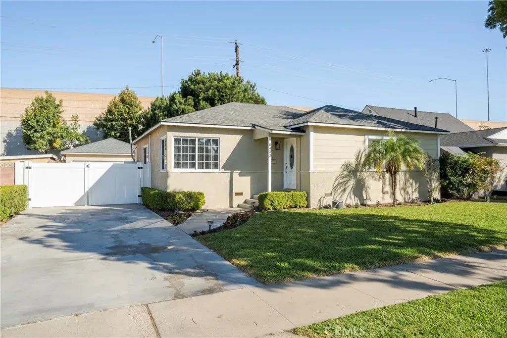 8433 Poinsettia Drive, Buena Park