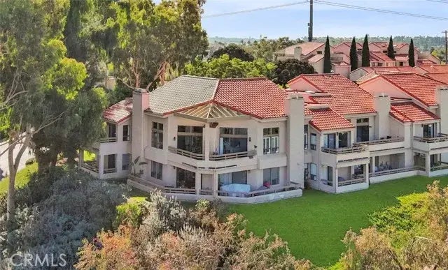 1976 Swallow Lane, Carlsbad