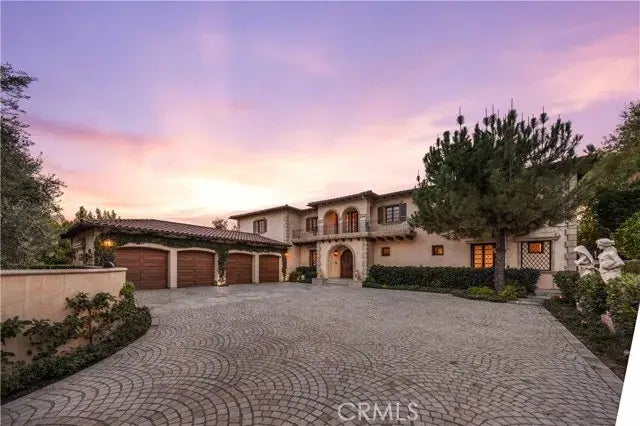 571 Gordon Highlands Road, Glendora