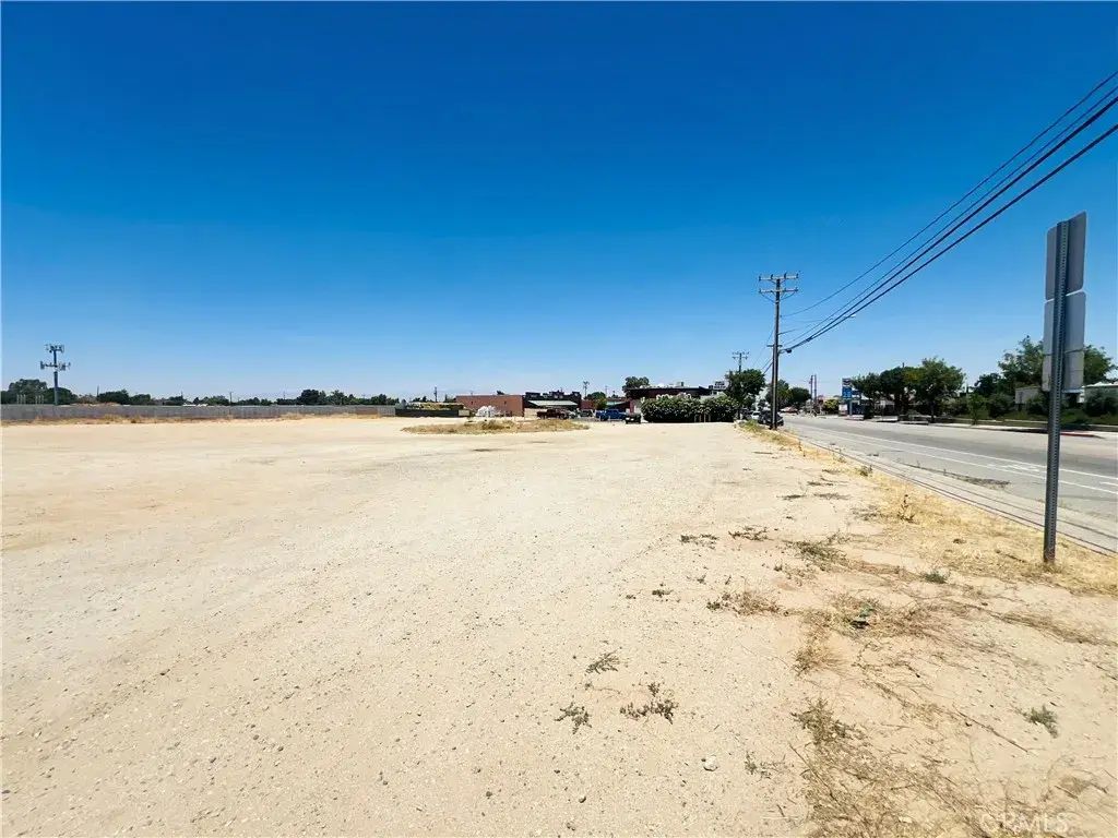 50th Ave West, Quartz Hill