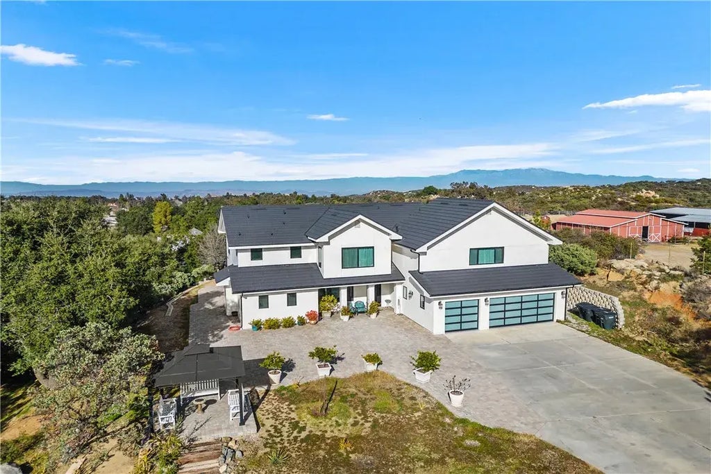 17250 Los Alisos Road, Lake Elsinore