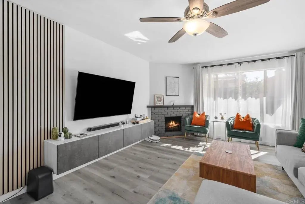 10261 Black Mountain Road K4, 