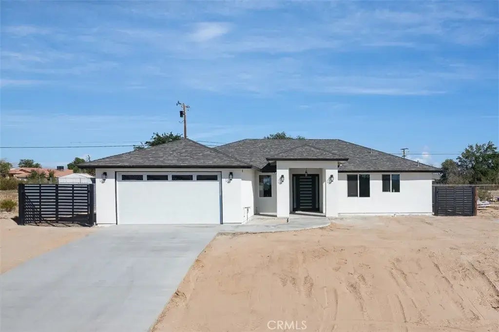 21801 Bancroft Drive, California City
