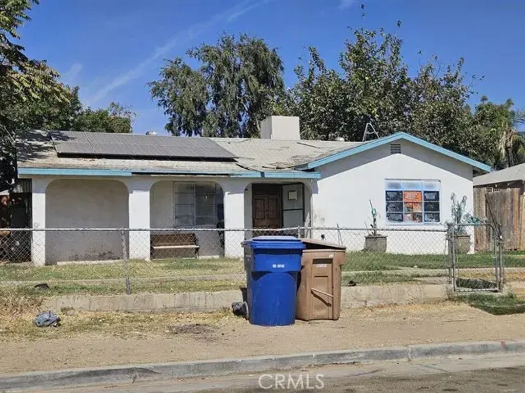 4402 Lexington Avenue, Bakersfield
