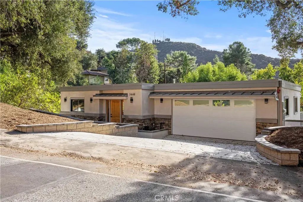 3440 Linda Vista Road, Glendale