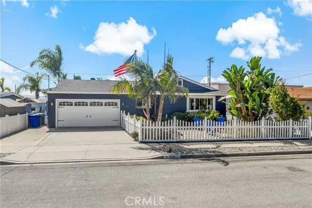 735 Iris Avenue, Imperial Beach