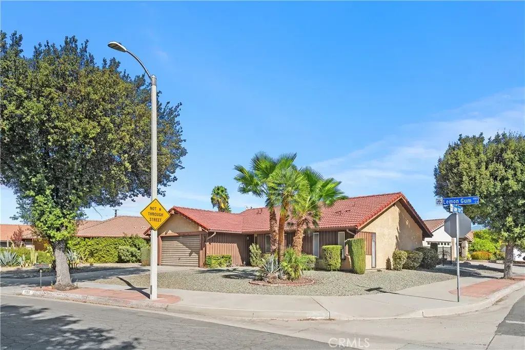 1150 Lemon Gum Lane, Hemet