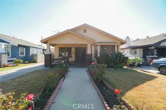 2024 W 41st Street, Los Angeles