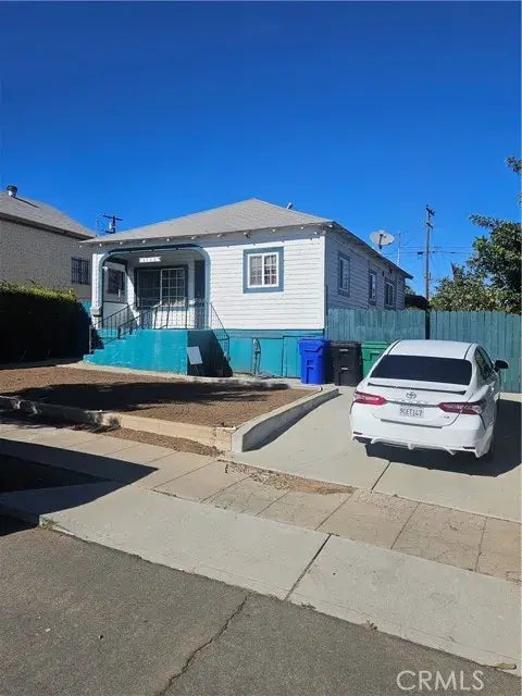 3038 Valle Avenue, LOGAN HEIGHTS