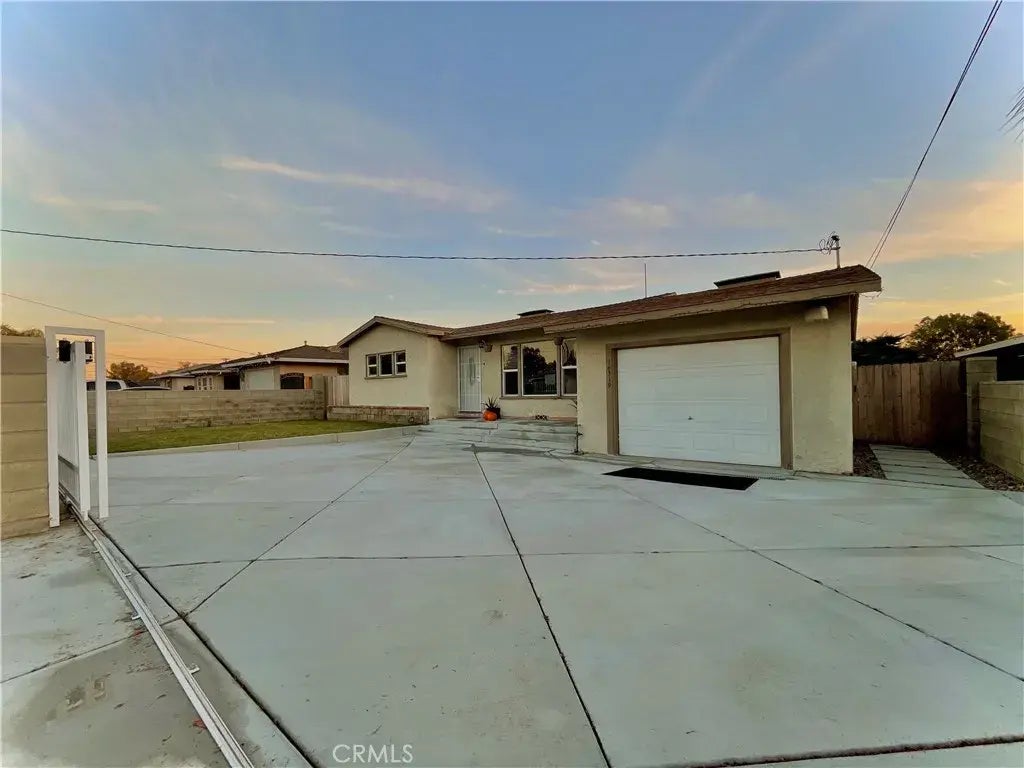 16319 Athol Street, Fontana