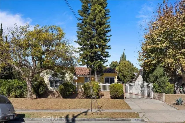 335 W Hillcrest Boulevard, Inglewood