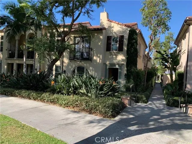 79 City Stroll, Irvine