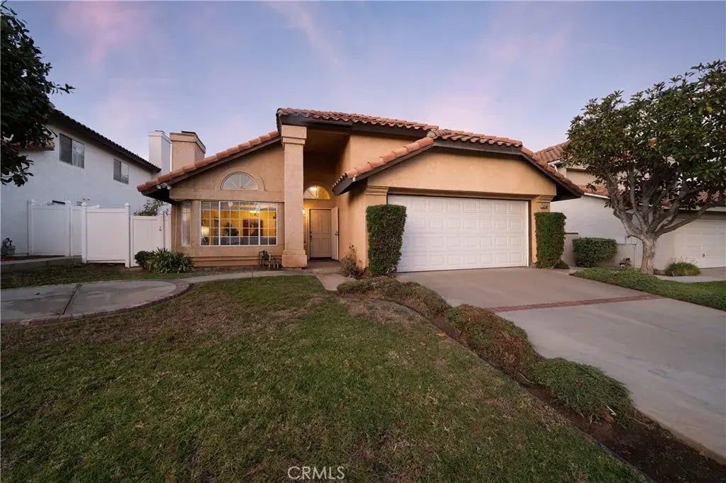 957 Stonehenge Circle, Corona
