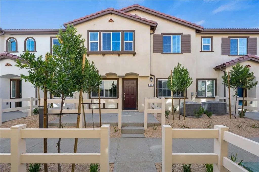 28392 Oriole Way 503, Murrieta