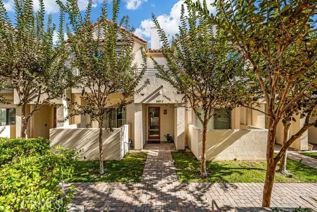 303 Kansas Street C, El Segundo