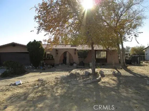 13101 Algonquin Road, Apple Valley