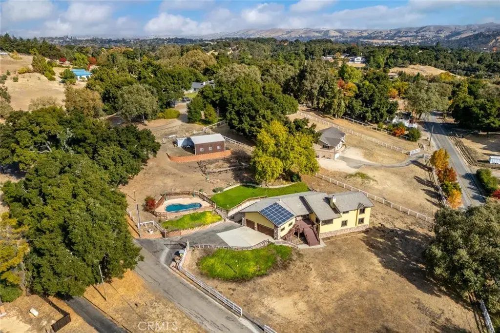9170 Santa Lucia Road, Atascadero