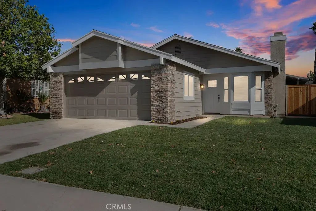 7861 Pinyon Avenue, Fontana