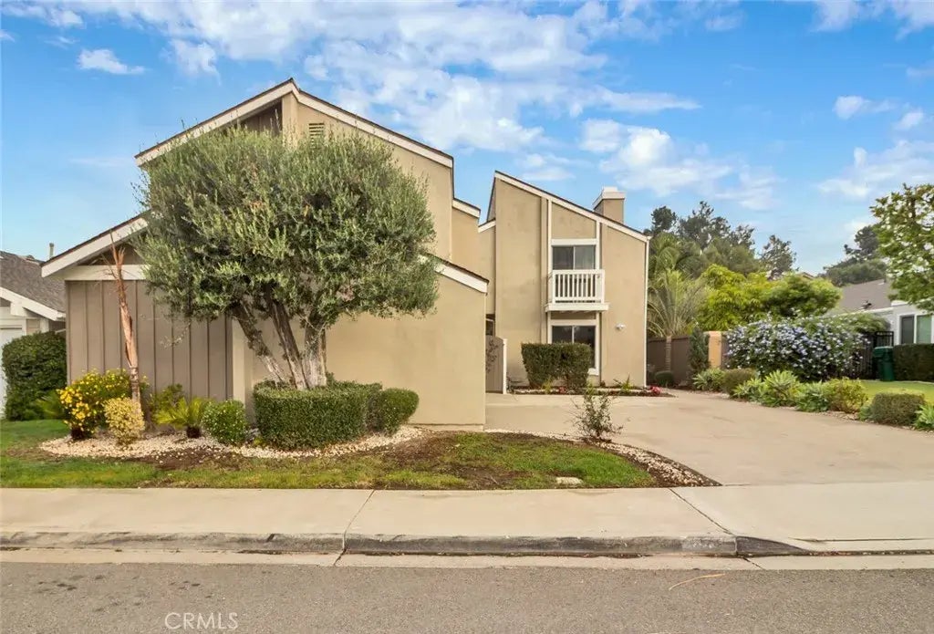 4501 Pinyon Tree Lane, Irvine