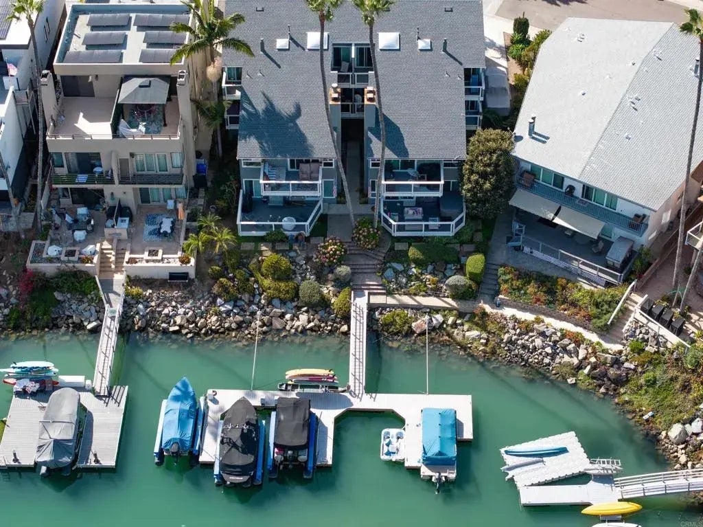 4553 Cove Dr 2, Carlsbad