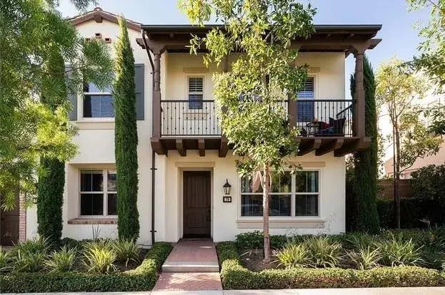 75 Thornhurst, Irvine