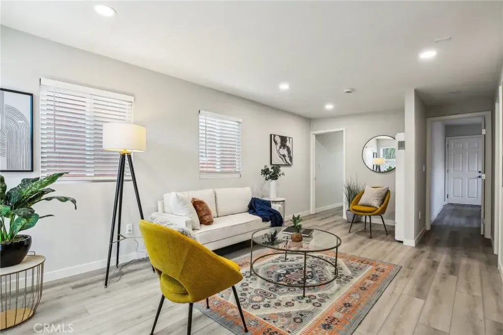 3626 Caspian Avenue, Long Beach