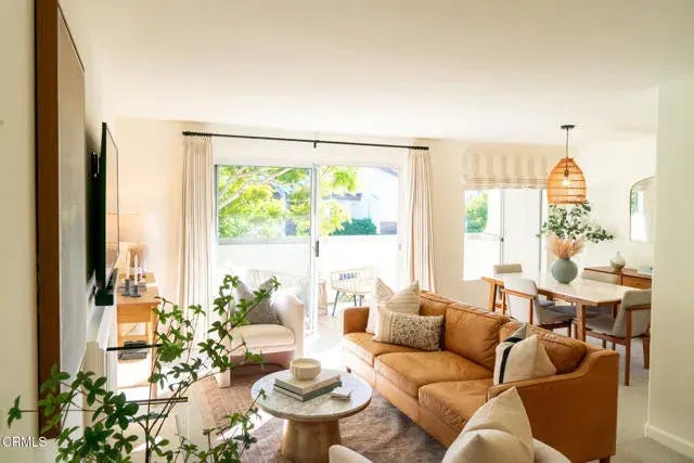 440 Por La Mar Circle, Santa Barbara