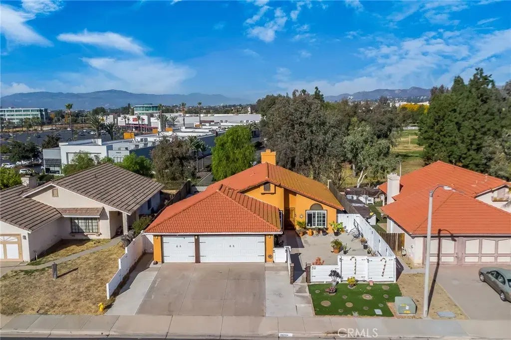 25284 Shadescale Drive, Murrieta