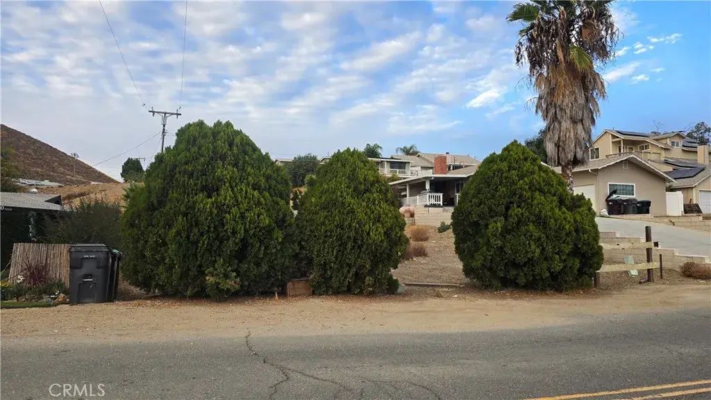 23436 Vista, Canyon Lake
