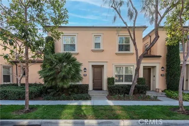 64 Jade Flower, Irvine