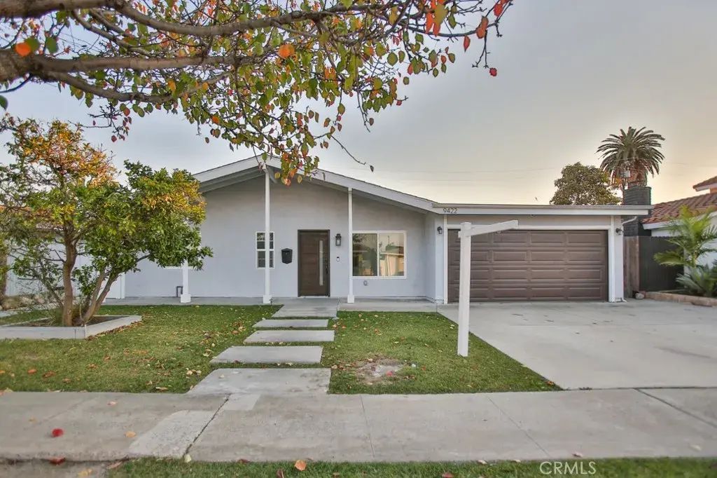 9422 Krepp Drive, Huntington Beach