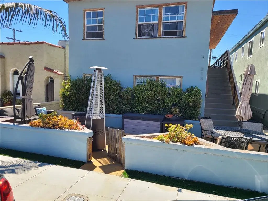 213 Covina Avenue 2, Long Beach