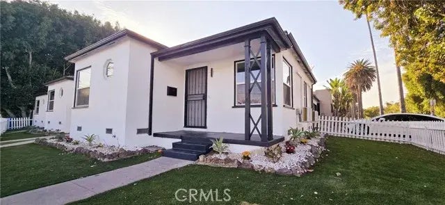 2001 S Redondo Boulevard 2001, Los Angeles