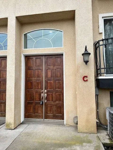 1625 W 207th C, Torrance