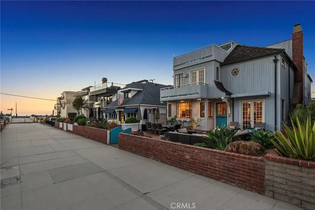 41 19th Street, Hermosa Beach