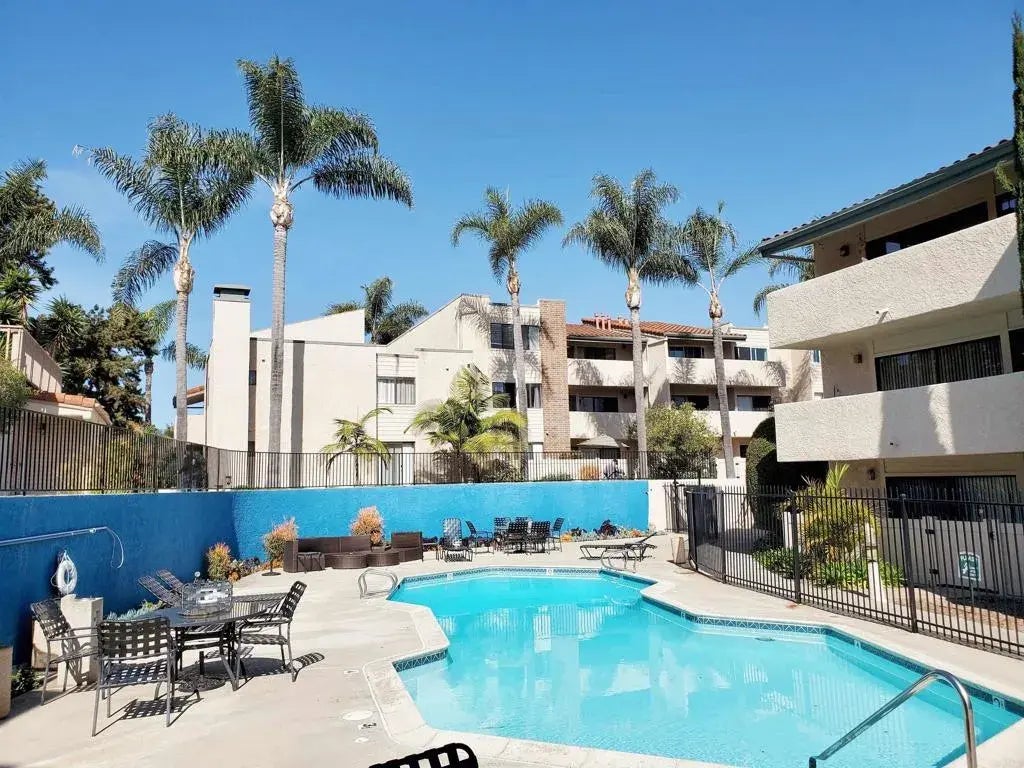 2625 Pirineos Way 329, Carlsbad