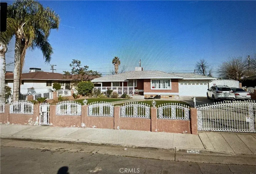 1502 Antonia Way, Bakersfield