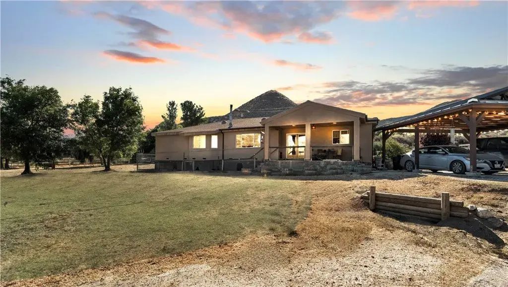 28896 Bootlegger Canyon Road, Acton