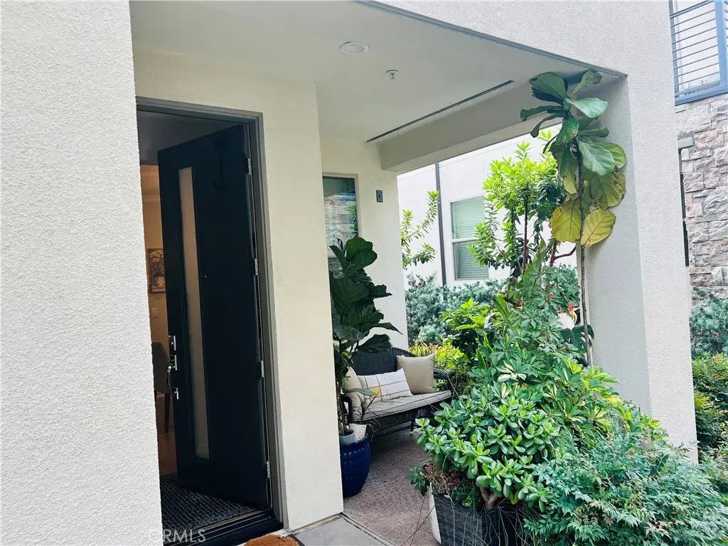 19545 Herringbone Drive, Northridge