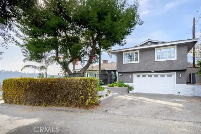 1555 Arundle Place, Glendale