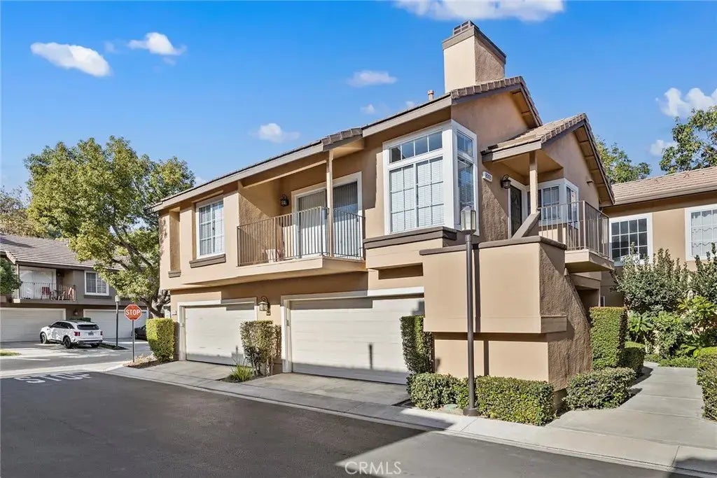 8015 E Snowberry Lane, Anaheim Hills