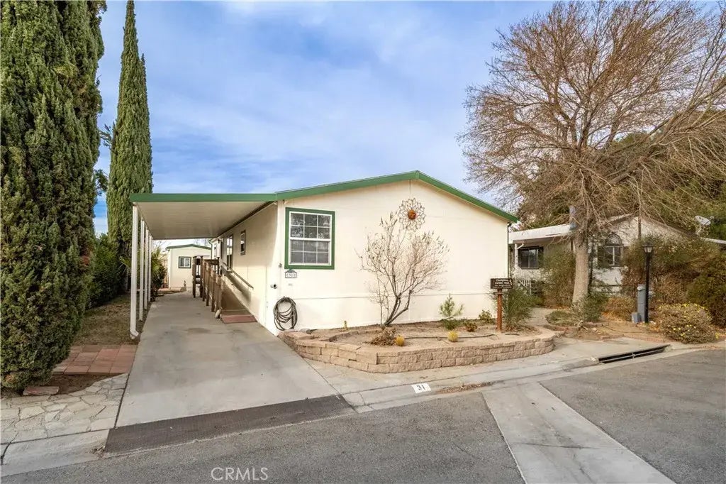 40701 Rancho Vista Blvd 31, Palmdale
