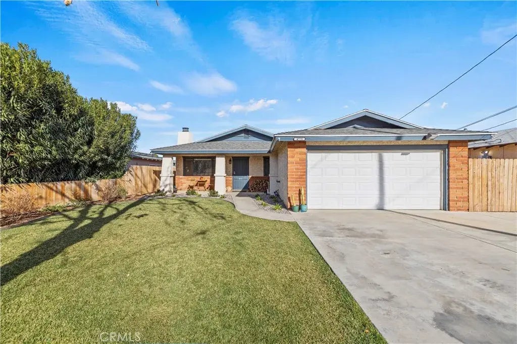 4775 W Avenue L8, Lancaster