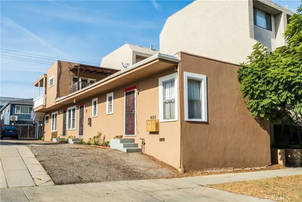 4155 Elm Avenue, Long Beach