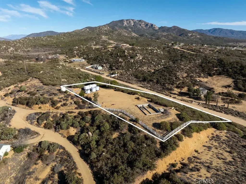 48565 Forest Springs, Aguanga