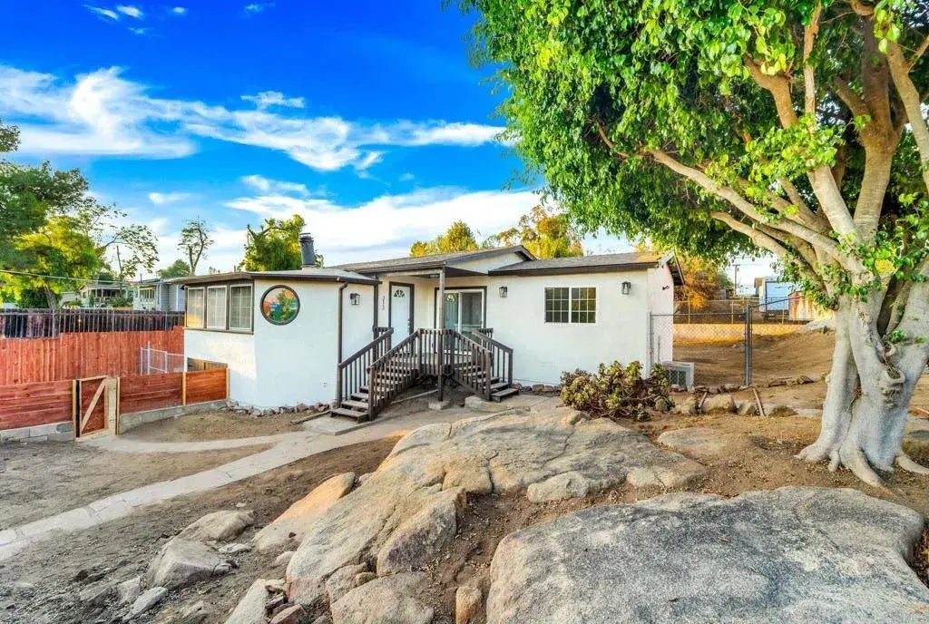 313 Lento Ln, El Cajon