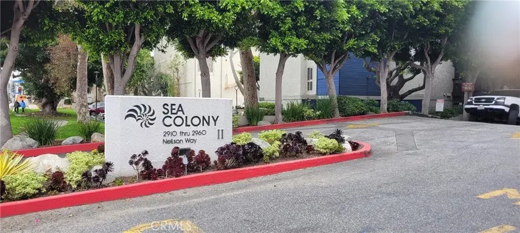 2940 Neilson Way 303, Santa Monica