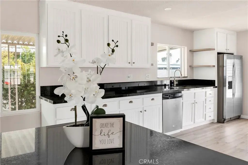 5001 W Florida 22, Hemet